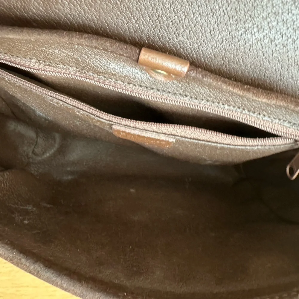 Burberrys Vintage Check Crossbody Bag - Picture 7 of 16
